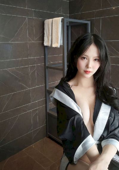 老师你胸真大水真多真紧_4K手机免费观看完整