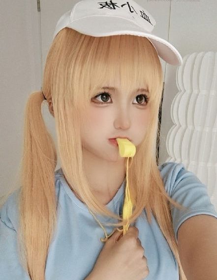 与老妇岳性疯狂刺激小说_720免费播放