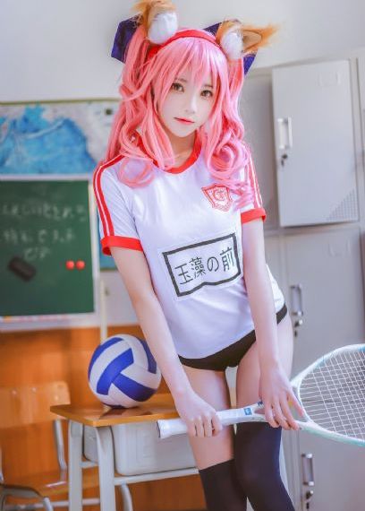 被女同桌调教成鞋袜奴脚奴_BD英语超清免费观看