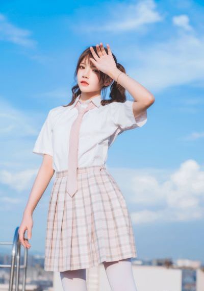 年轻漂亮小美女毛片_1080P高清视频观看